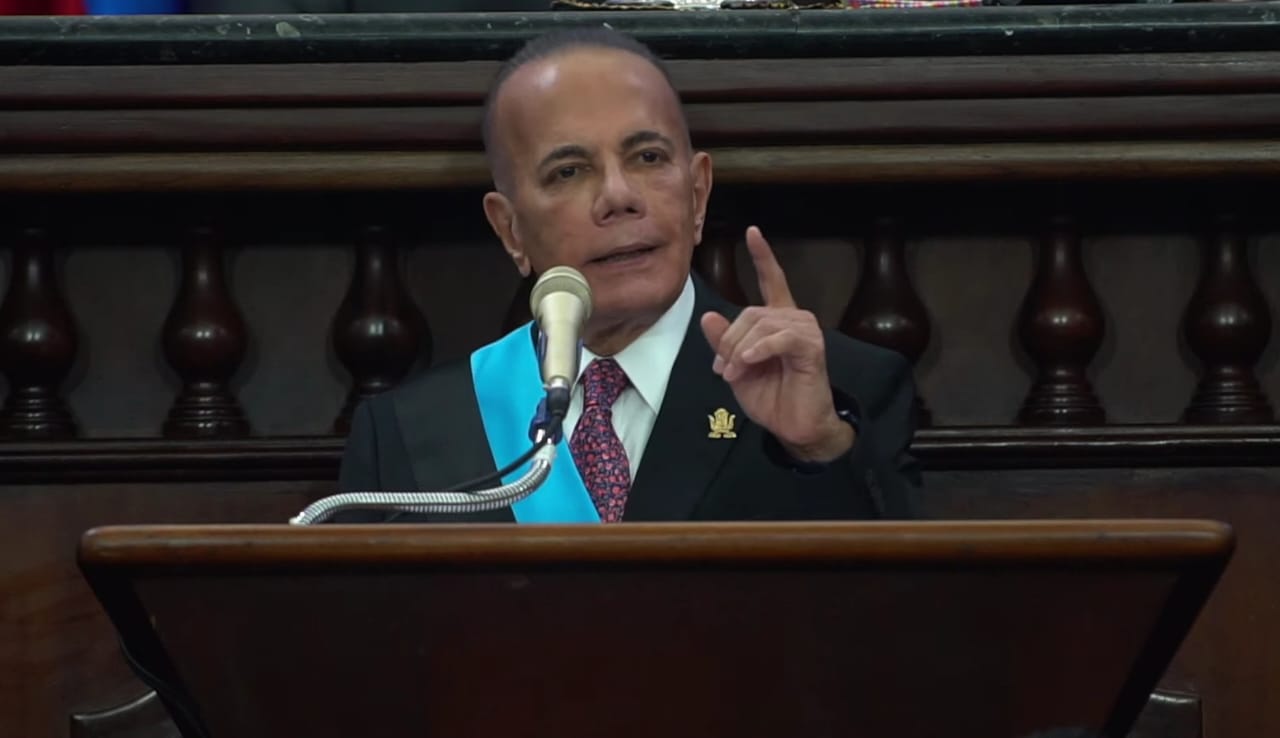 Gobernador Manuel Rosales presenta Memoria y cuenta ante el Clez - Bolívar FM 104.5